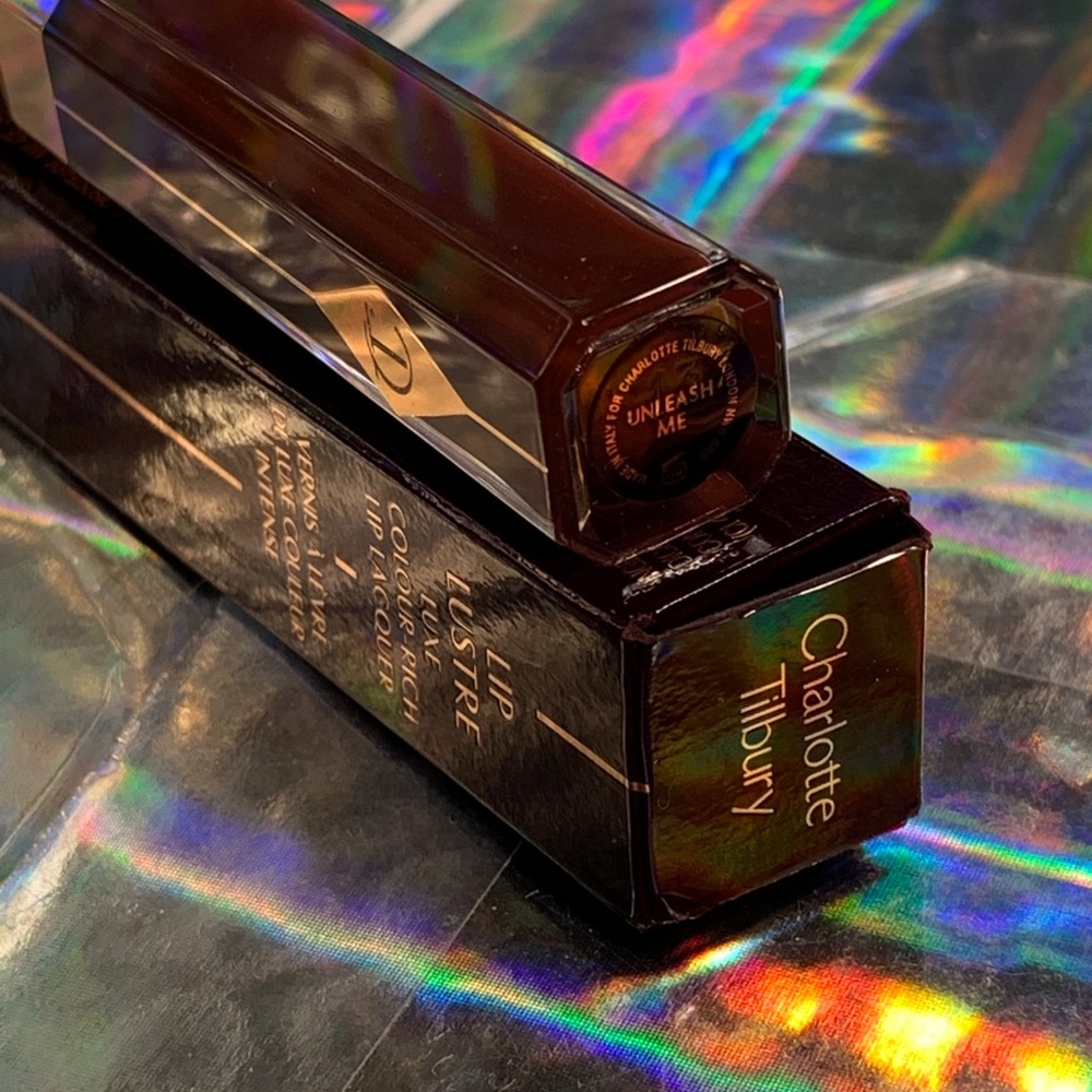 NIB CHARLOTTE TILBURY UNLEASH ME LIP LUSTRE FULL - Picture 2 of 3